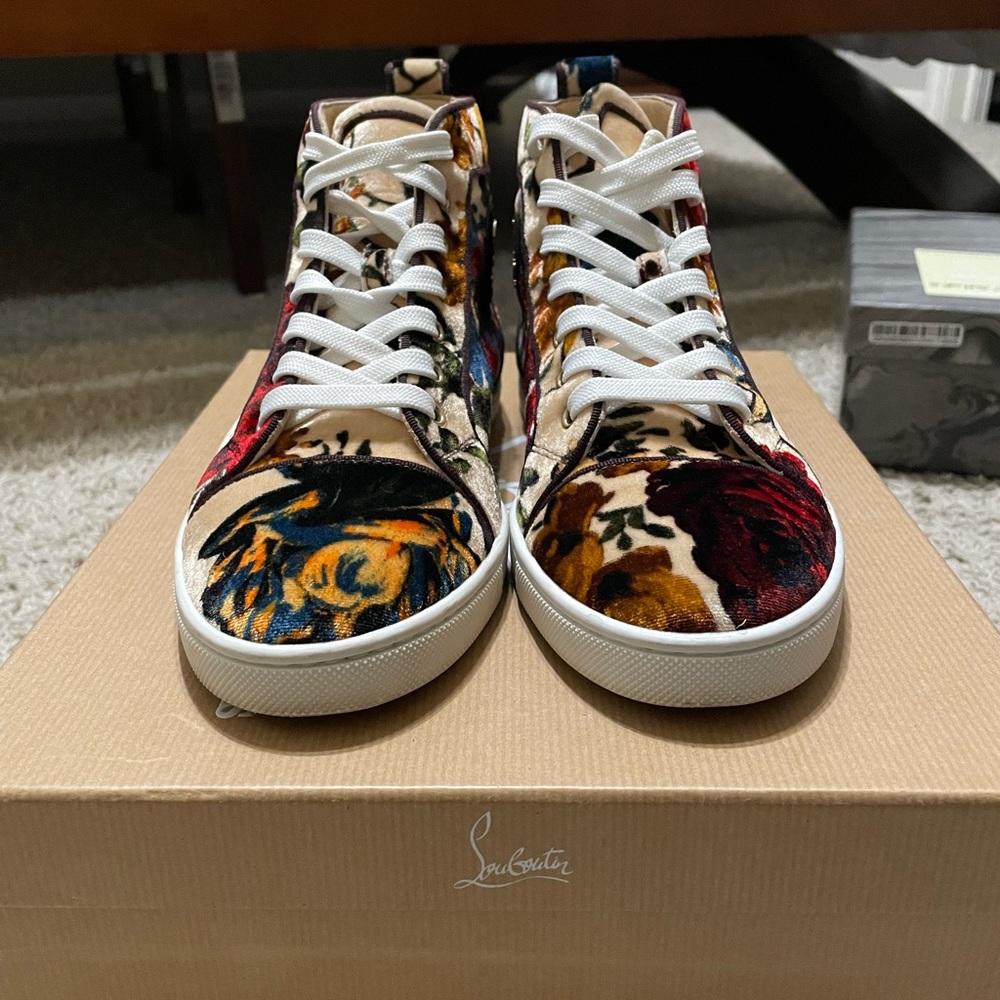 VELVET FLORAL LOUBOUTIN SNEAKERS SIZE 36.5